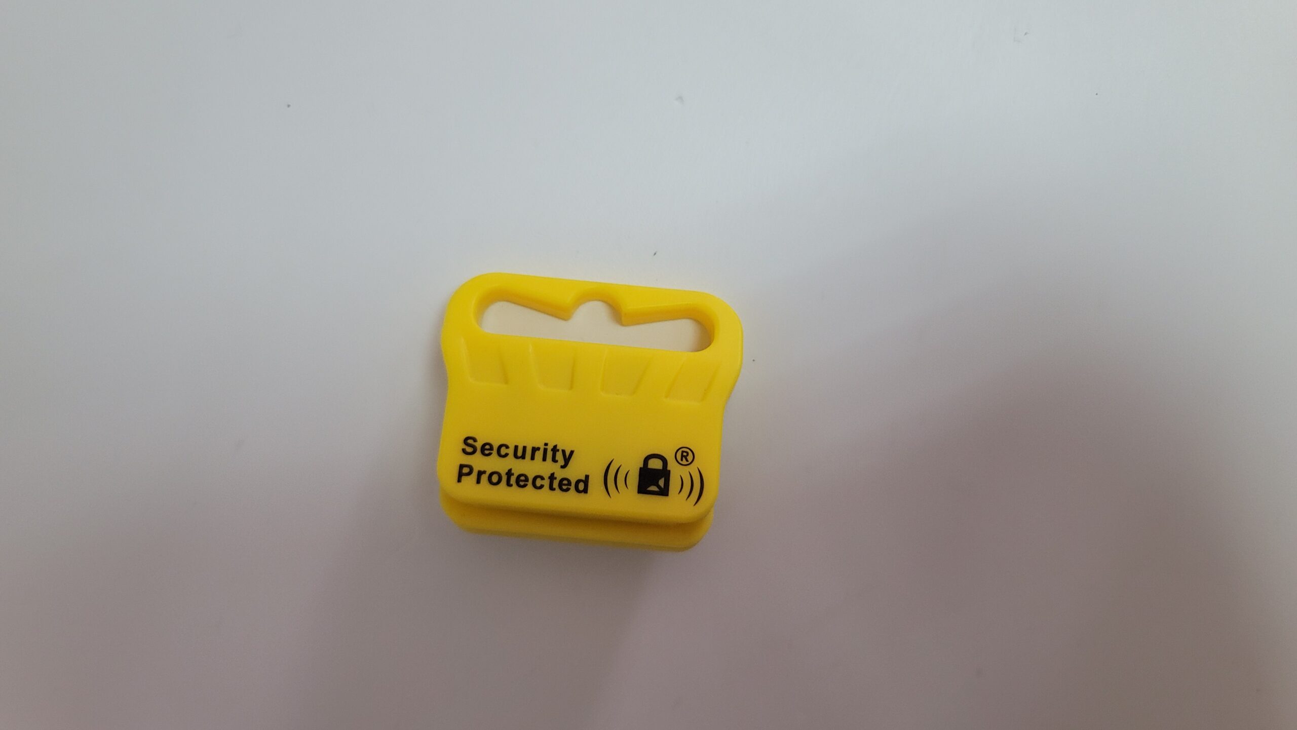 Антикражный датчик Stop Lock Yellow (AutoPeg Universal) РЧ — изображение 4